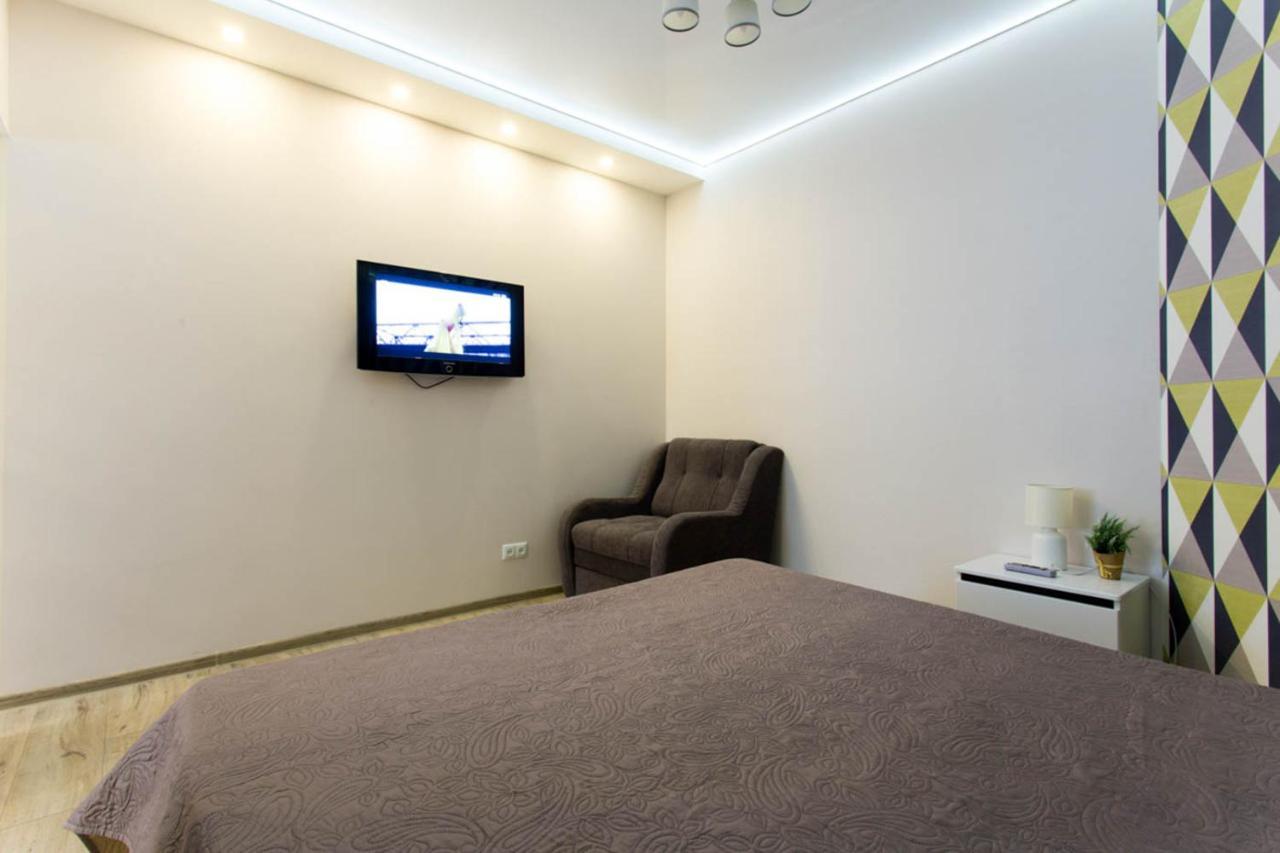 New Apartments In The City Center - Kuznechna Str. 26/2 Kharkov Luaran gambar